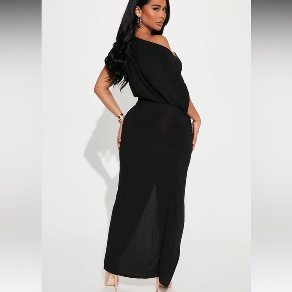NWT ALEX OFF THE SHOULDER MAXI DRESS - Picture 2 of 4